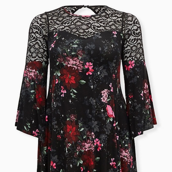 💔SOLD💔 LAST ONE! Torrid soft black floral dress 14/16 NWT - Picture 4 of 7